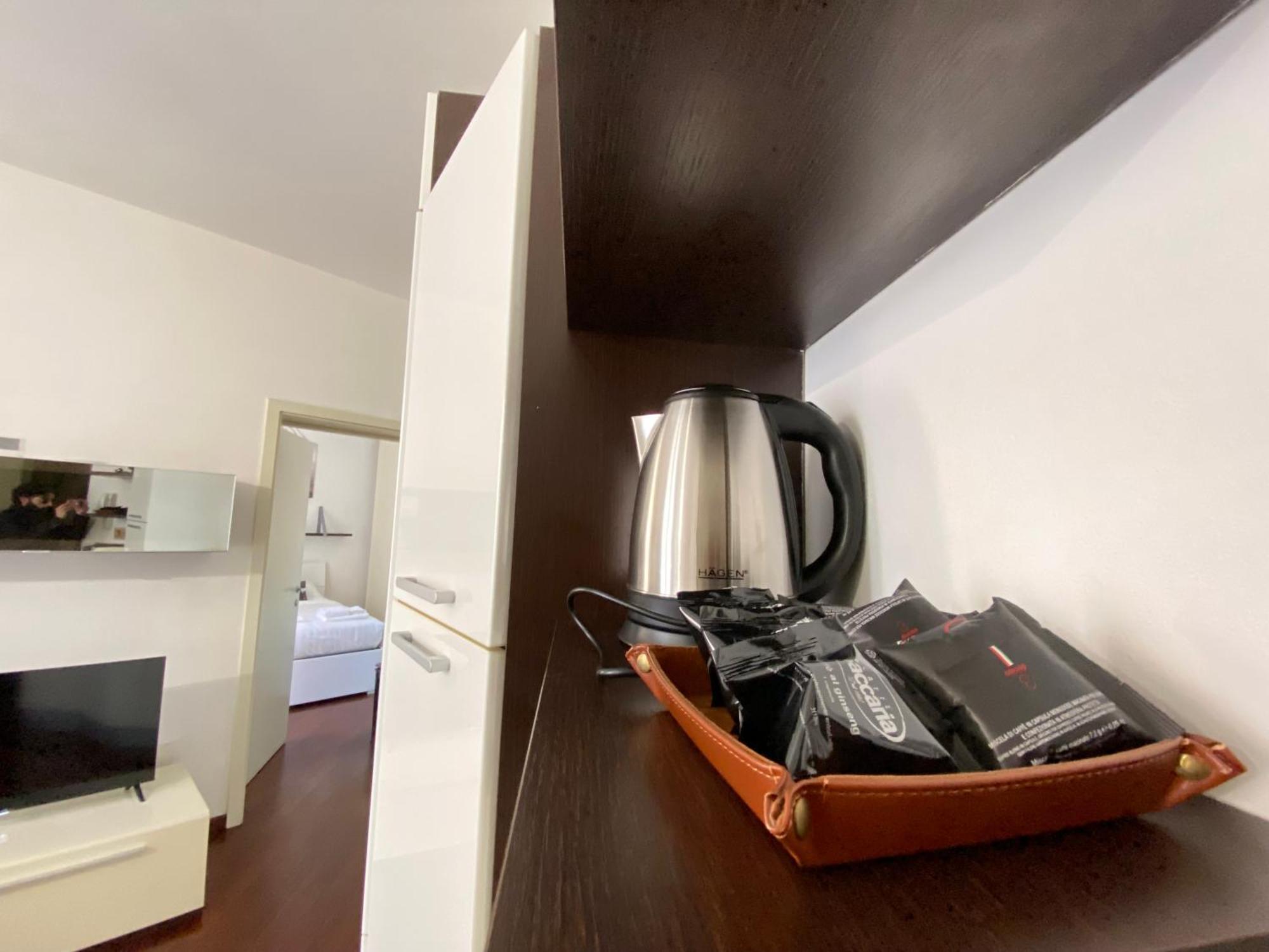 Avantgard Rooms Western Station Μπολόνια Εξωτερικό φωτογραφία